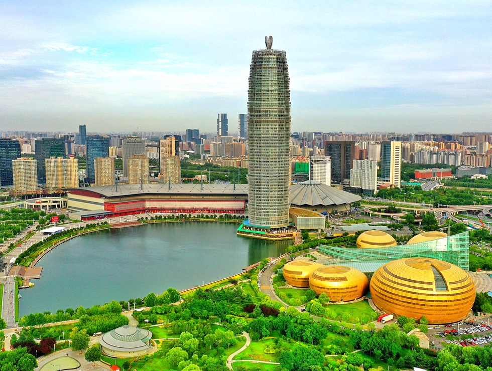 郑东新区风貌。霍亚平摄