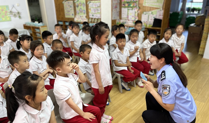 “甘棠议事”解民忧