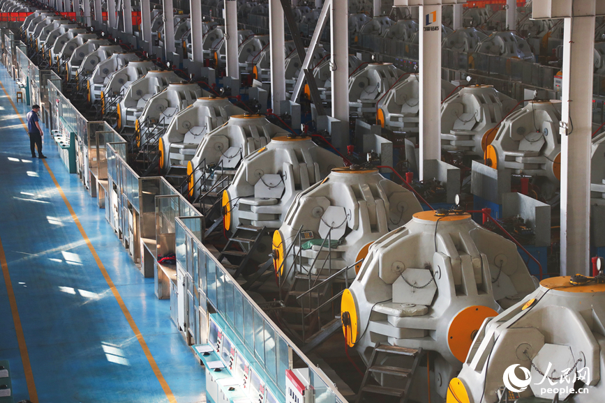 生产车间。人民网记者 霍亚平摄