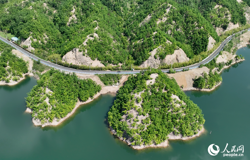 洛阳石张线观星水库段。人民网记者 王玉兴摄