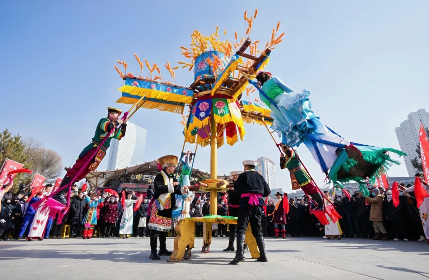 青海：非遗大集寻年味