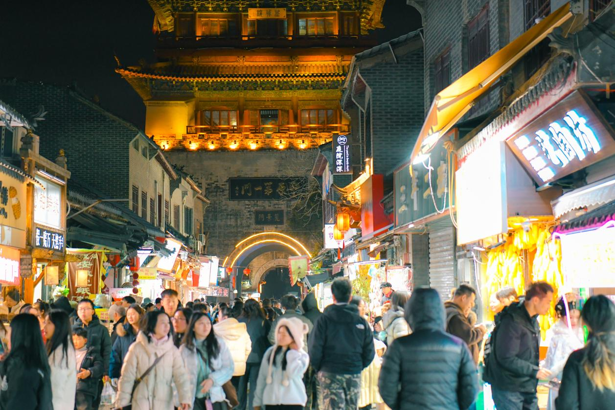 春节喜庆氛围浓。洛阳市老城区委宣传部供图