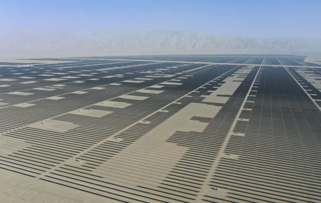 装机规模超1.6亿千瓦！新疆新能源产业活力迸发