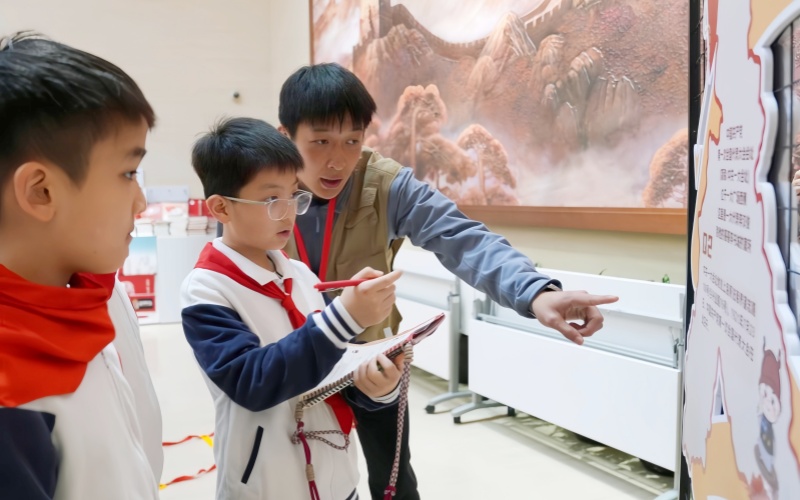 中共一大纪念馆：闭馆日变身沉浸式思政课堂